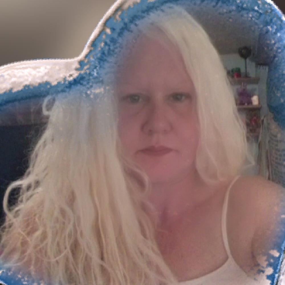 Meet your Posher, Brandy